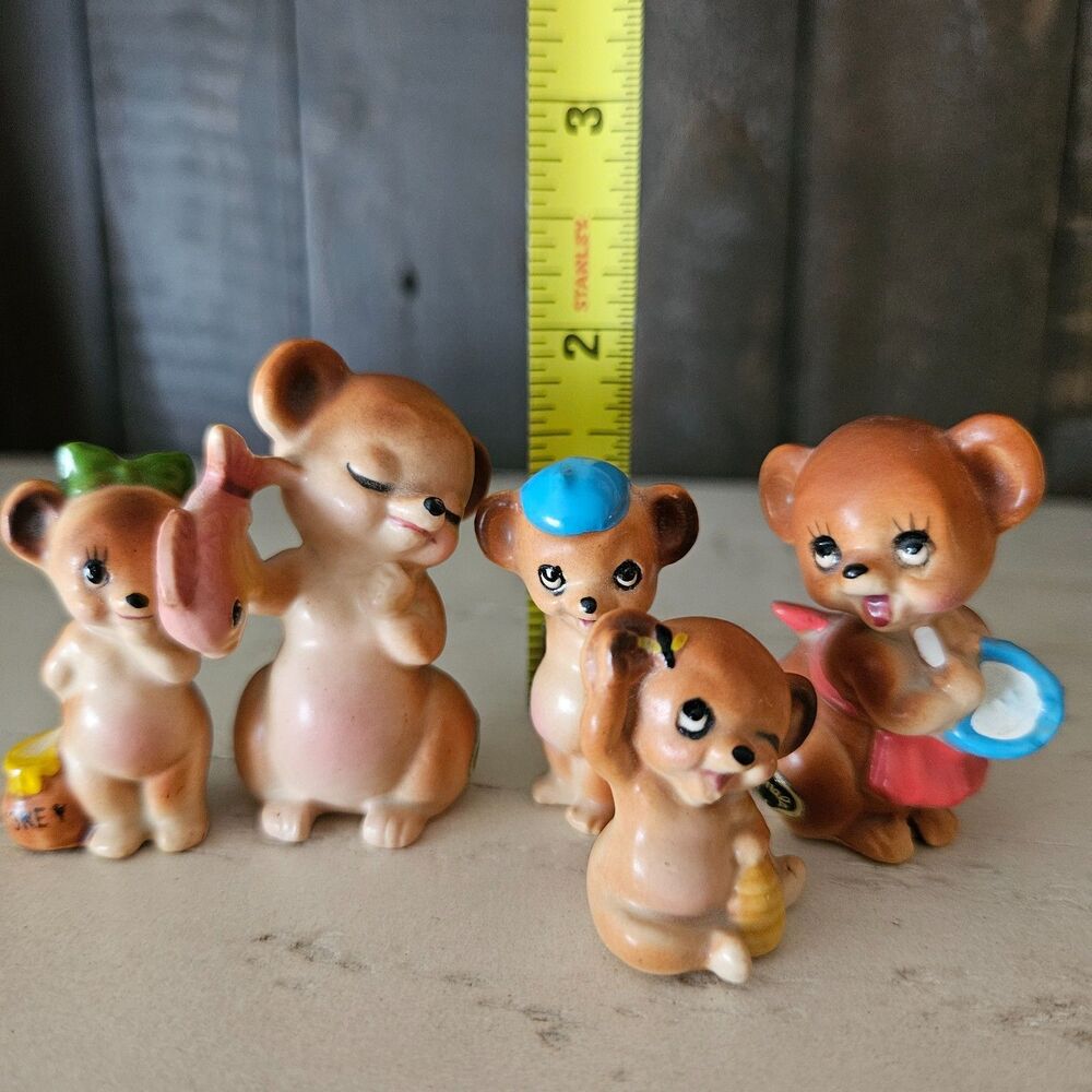 Josef Originals Bear Family Figurines Pappa With Fish Brown Hand Painted Japan - Picture 5 of 6